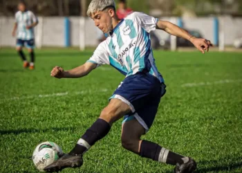 Rivadavia de Junín, a puro gol, venció a River como visitante