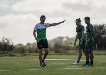 Sarmiento ultima detalles para el debut ante Independiente