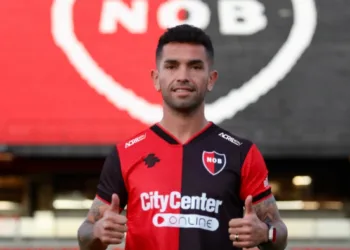 Sarmiento enfrenta a Dock Sud