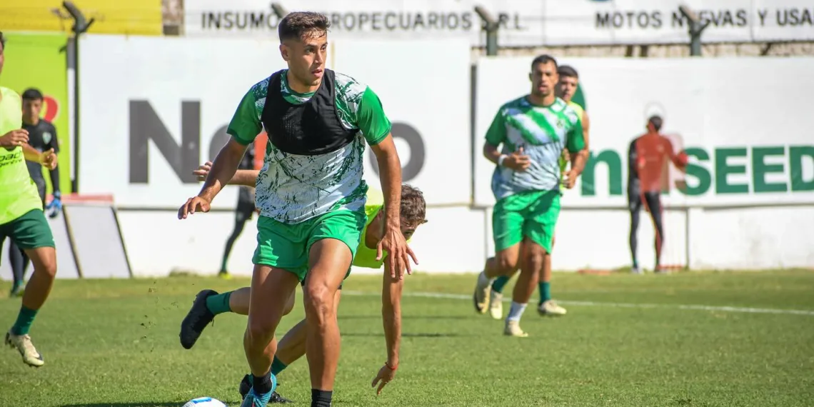 Sarmiento, entre la llegada de refuerzos y el último amistoso