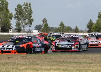 El TC Mouras pone primera en La Plata