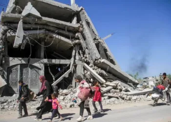 Ataques aéreos israelíes dejan 30 palestinos  muertos en Gaza tras el anuncio de alto el fuego