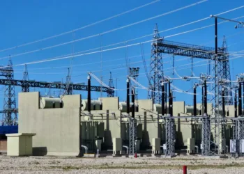 Fuerte demanda de energía eléctrica: no se descartan las importaciones