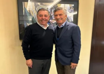 Alfredo De Angeli dice que habrá alianza  pero será «distrito por distrito»