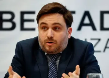 De socio fundador a expulsado: ¿por qué echaron a Marra de La Libertad Avanza?