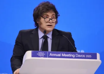 Diputados de Unión por las Patria presentaron proyectos contra la «persecución ideológica” de Javier Milei