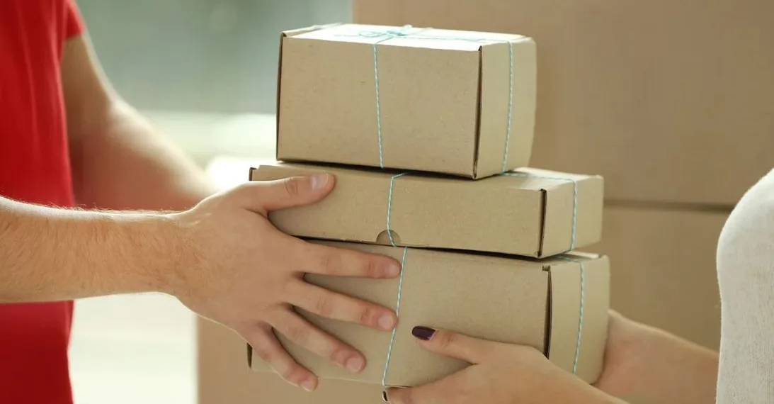 Sistema courier: en un mismo envío se podrán exportar e importar varias piezas