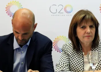 Guillermo Dietrich cruzó a Bullrich por sus críticas a Macri: “Mauricio y Marcos Peña bancaron tu gestión”