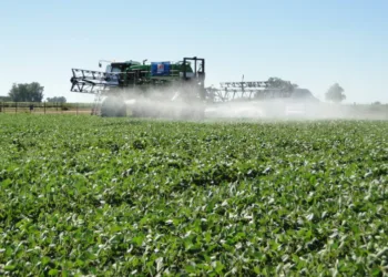 La Provincia prorrogó otra vez la suspensión de la ley que regula los agroquímicos