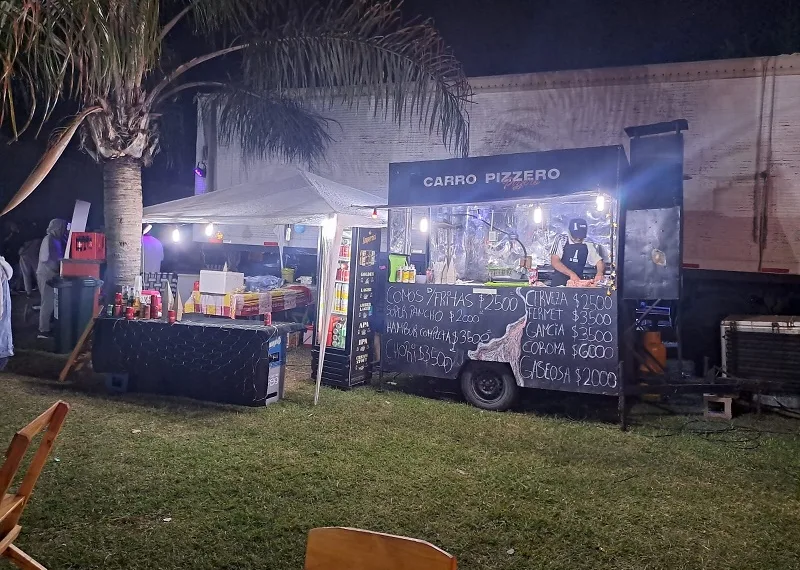 Festival de gastronomía y música, con la presentación de “Ella Es Tan Cargosa”