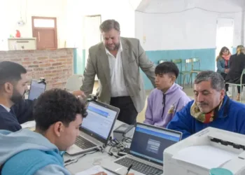 Para Mazzutti, «Kicillof es el que tiene que encabezar la alternativa política al gobierno»