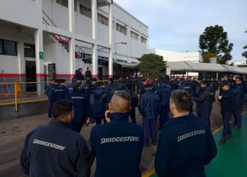 Bridgestone Argentina anunció que recortará producción y avanza con despidos