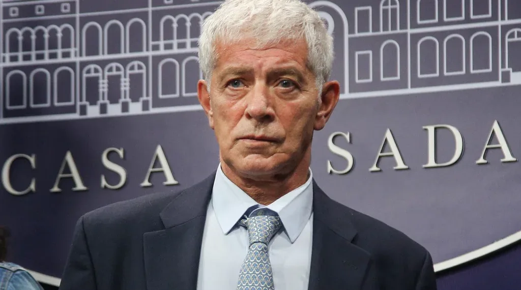 «Sanguinario socialista y corrupto»: el Gobierno cruzó a Madres de Plaza de Mayo por su apoyo a Nicolás Maduro