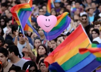 Kicillof apoya la Marcha Antifascista y evalúa estar presente