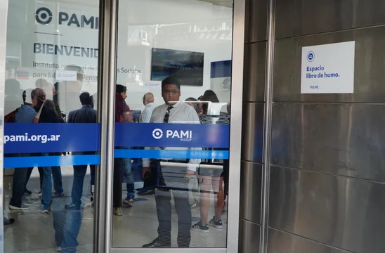 Trabajadores de PAMI no pudieron ingresar a sus puestos