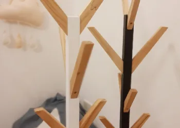 Creá un perchero totalmente funcional con restos de madera reciclados