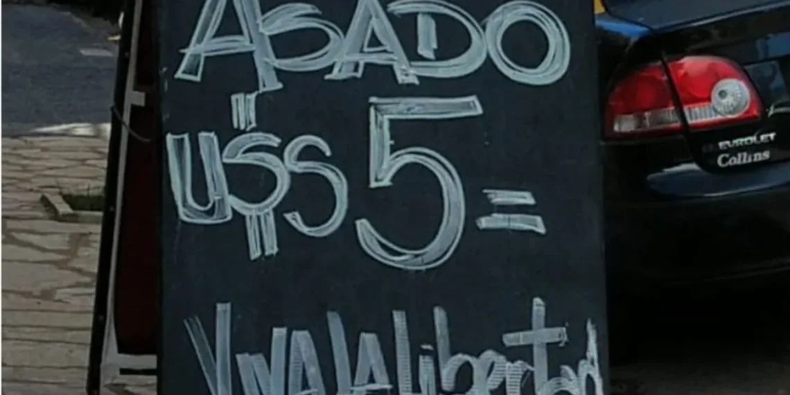 Desde hoy, los precios podrán mostrarse en dólares en Argentina