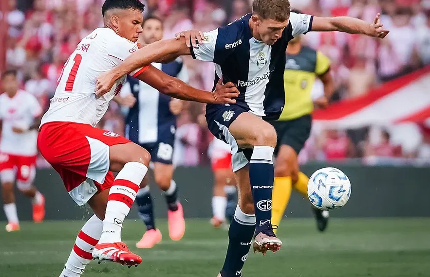 Gimnasia y Esgrima La Plata recibe a San Lorenzo, que busca seguir por el camino de la victoria