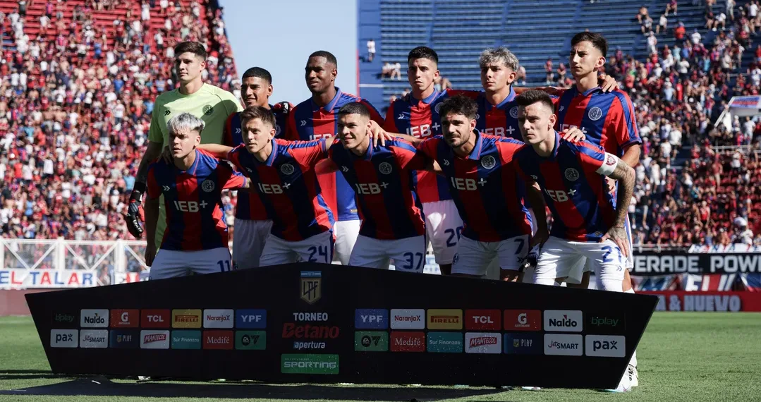 Un ex Boca fue ofrecido a San Lorenzo y el entrenador Russo dio luz verde para negociar su llegada