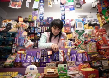 El consumo cayó 14% en 2024: fue el peor año en dos décadas