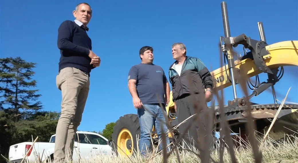 El Municipio avanza con la licitación para la compra de tractores y Niveladoras de Arrastre