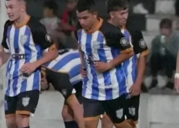 Baigorrita y Defensa chocan en una de las semifinales