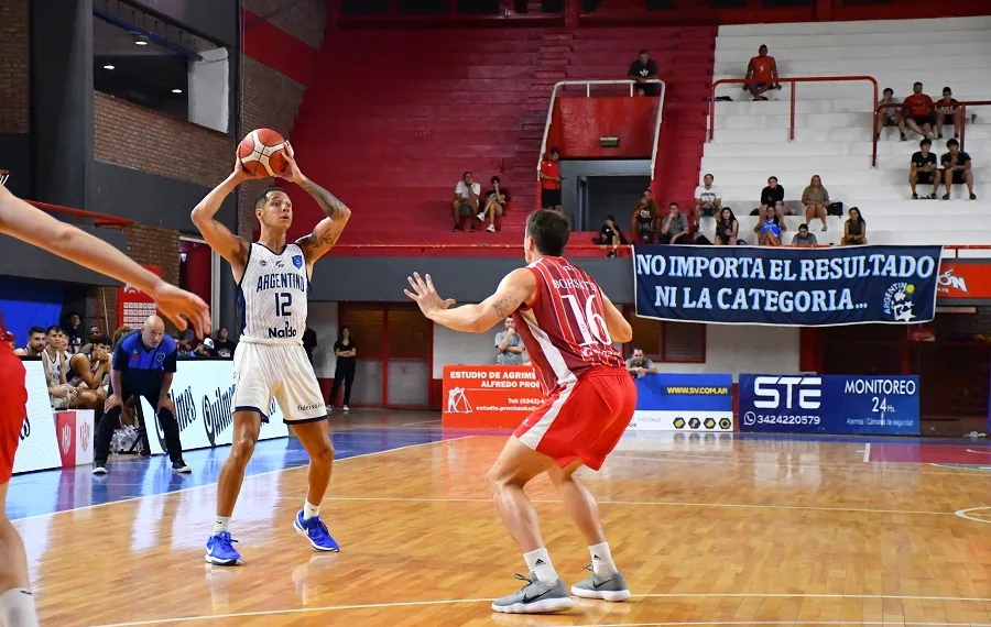 Argentino falló en el final y lo pagó carísimo: nueva derrota en Santa Fe
