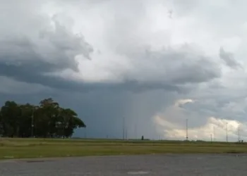 Aviso por tormentas fuertes, ráfagas y  caída de granizo para el sudeste bonaerense