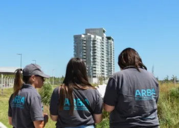 Torres en Tigre valuadas en  4.000  dólares el m2 tributaban como baldíos