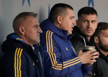 Mientras negocia por Paredes, Boca mira de reojo una fecha determinante