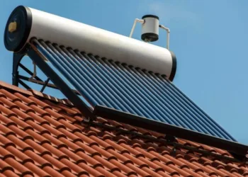 Instalarán termotanques solares en escuelas rurales de la provincia de Buenos Aires