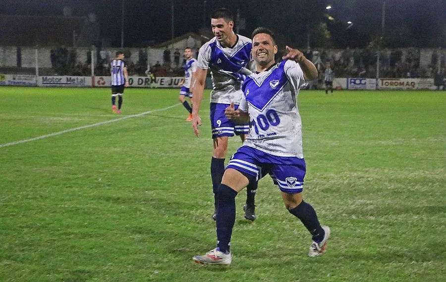 Villa le tiró la historia a Baigorrita y quedó a un paso de ser campeón