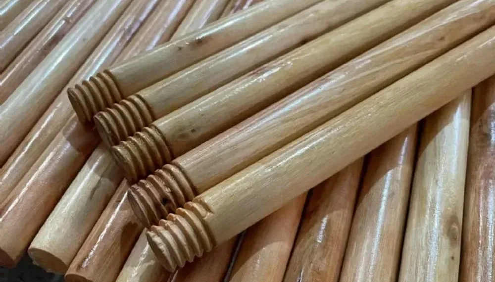 El método de reciclaje para aprovechar los palos de escoba para decorar tu hogar