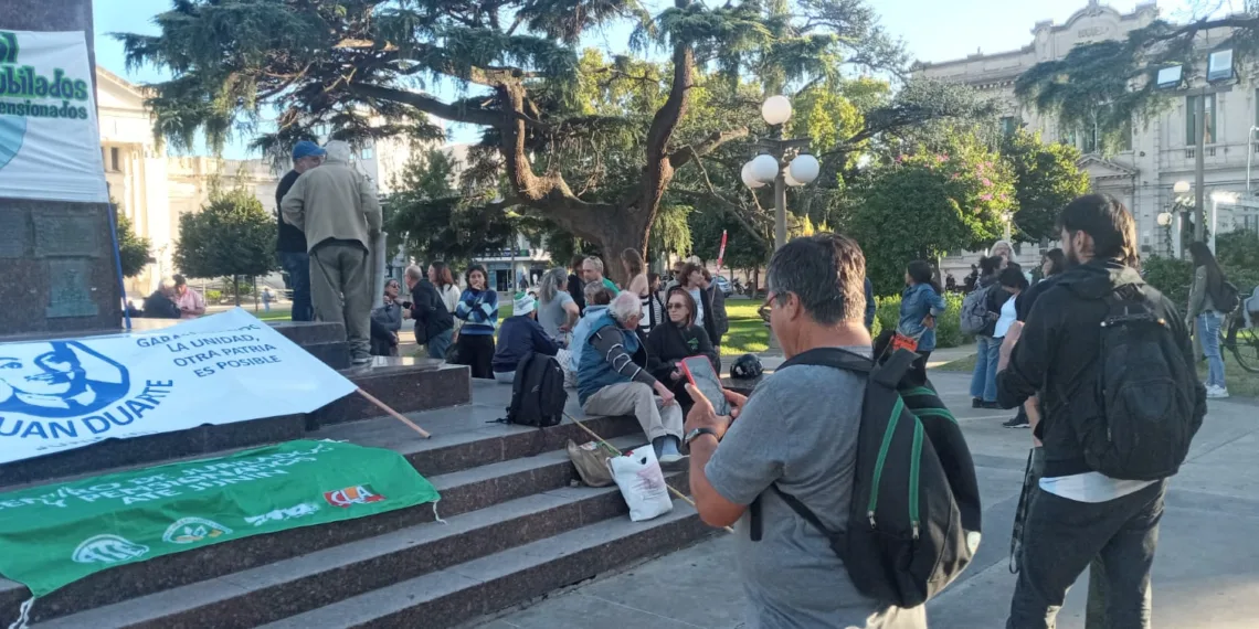 Los jubilados se concentran también hoy en Junín