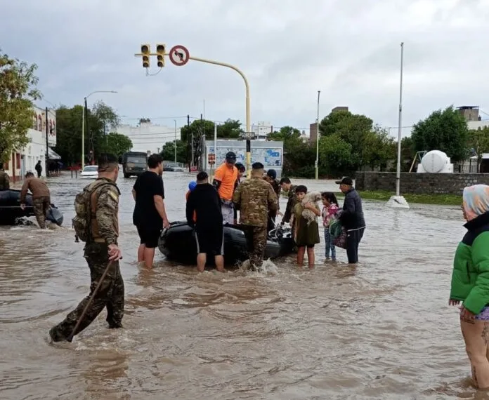 Bahía Blanca: la Provincia insistió en que le pedirá más fondos al Gobierno de Milei