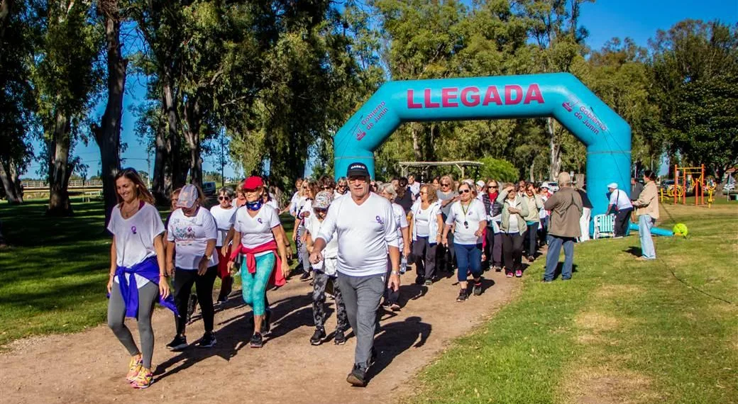 Día de la Mujer: Actividades recreativas para adultos mayores