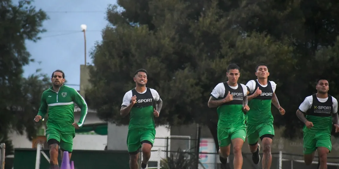 Javier Sanguinetti define el once para recibir el sábado a Barracas