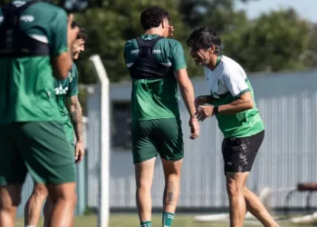 Sarmiento empezó la semana con la mente en River Plate