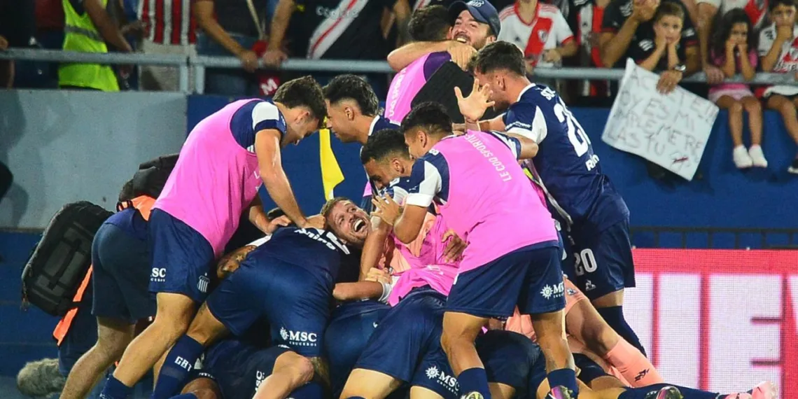 Supercopa Internacional: por penales, River perdió  la final ante Talleres