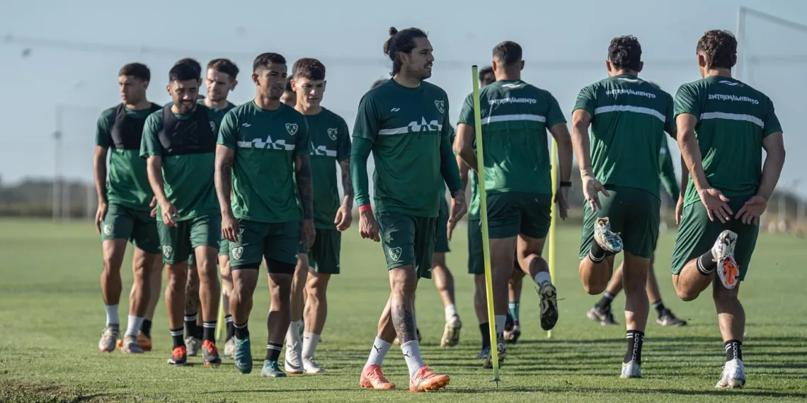 Sarmiento tiene una difícil visita a La Plata