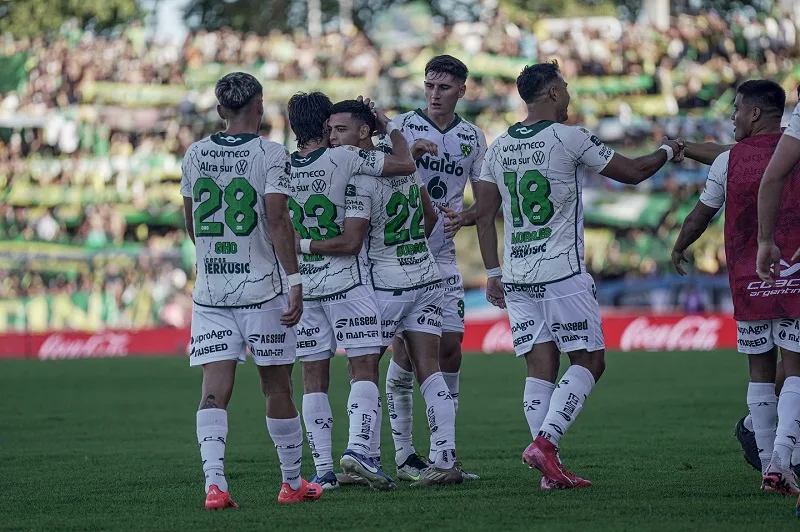 Sarmiento recibe a Barracas con la ilusión de volver a ganar en Junín