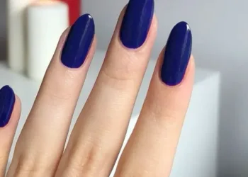 Colores de uñas en tendencia para este otoño-invierno 2025