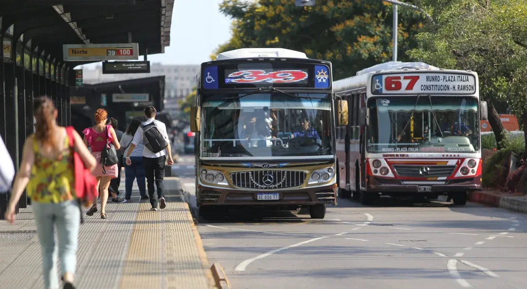 La UTA ratificó el paro de colectivos del viernes, pese a la audiencia que se fijó para la semana que viene