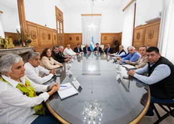 El Gobierno buscará retomar el diálogo con la CGT para intentar desactivar el paro de abril