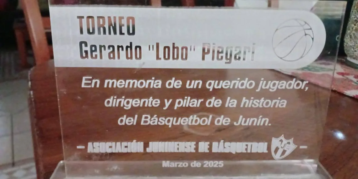 Básquet local: acto inaugural por el Torneo “Gerardo Lobo Piegari”