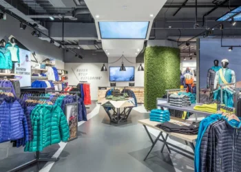 Una consultora indicó que vestirse en la Argentina es un 118% más caro que en varios países