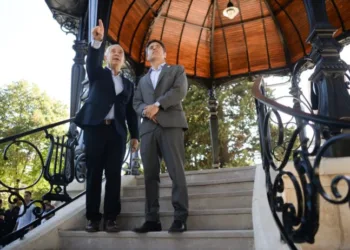 Barrios cerrados: Kicillof advirtió  sobre “estafas” en “varios municipios”