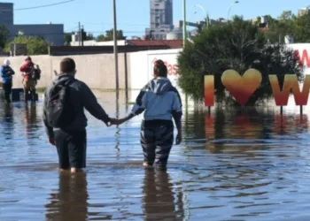 Bahía Blanca: ya son 16 los fallecidos y 1.450 las personas evacuadas y autoevacuadas