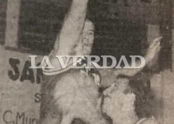Ciclista y una cita con su propia historia