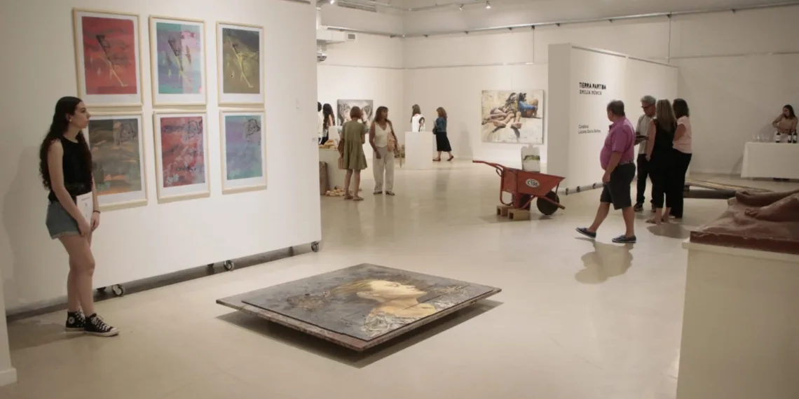 Ya se expone en el MUMA la muestra “Tierra Partida”